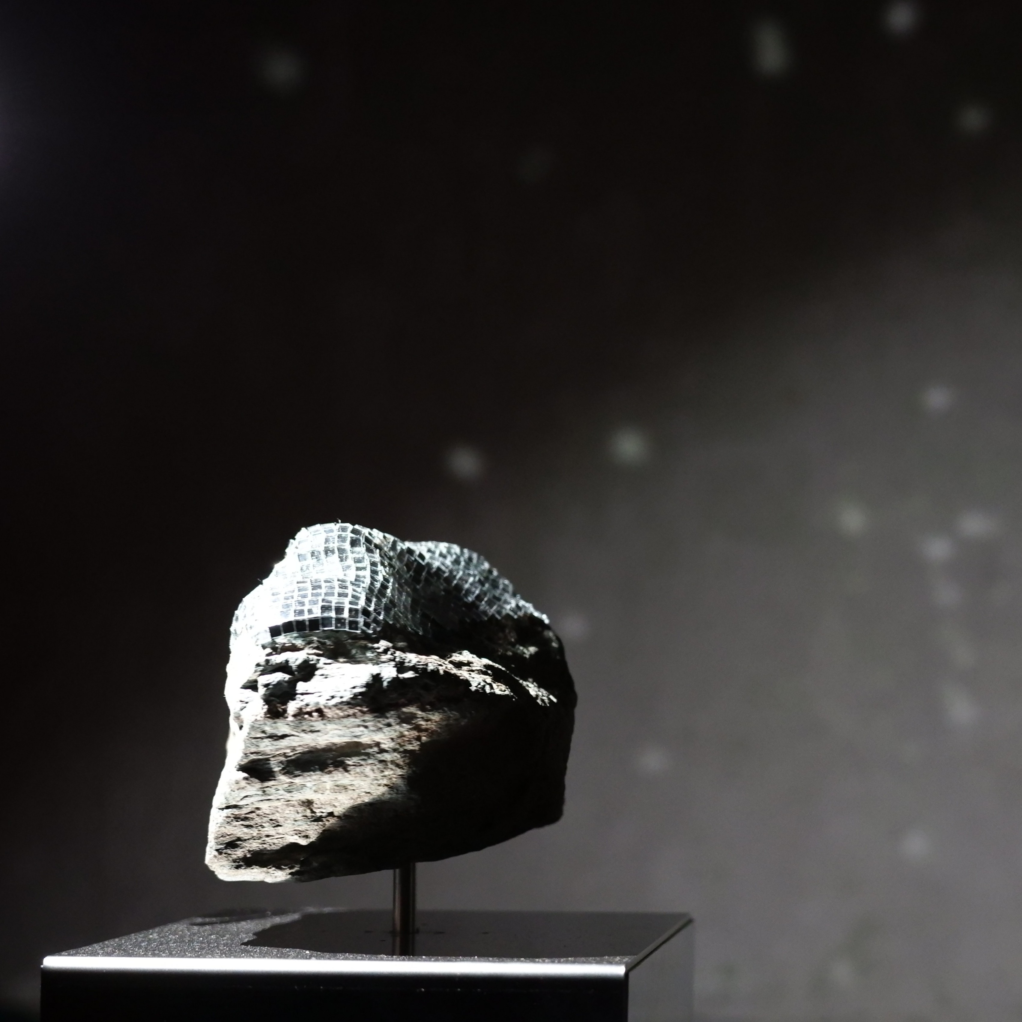 stone-light